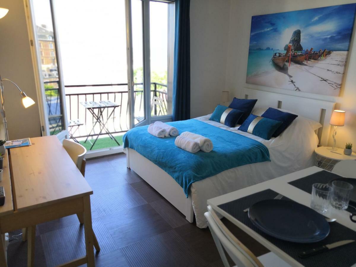 Escale Dieppe Gambetta - Appart Et Studios 2-6 Personnes Vue Ville Et Mer Экстерьер фото