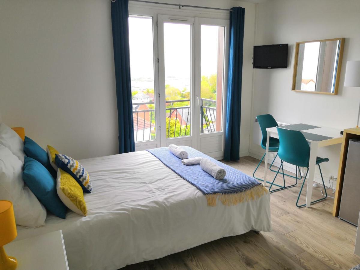 Escale Dieppe Gambetta - Appart Et Studios 2-6 Personnes Vue Ville Et Mer Экстерьер фото